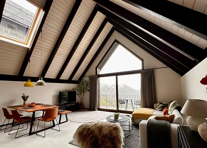 Boj Casas De Montana * ビエルサ